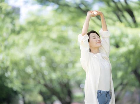 呼吸困難心理作用|突然間「喘不過氣」怎麼辦？醫解析「這些原因」導致。